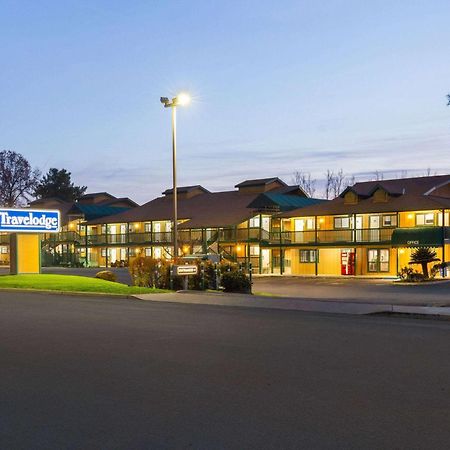 Travelodge By Wyndham Lemoore Near Naval Air Station Extérieur photo